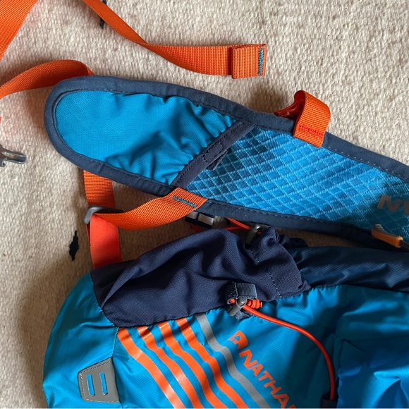 Nathan Running Vest - Picture 6 of 6